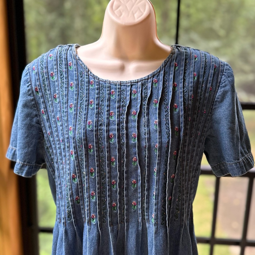 Vintage Rustic Denim Cottage Prairie Embroidered Floral Modest MidiDress ~ S/M? - Picture 4 of 16